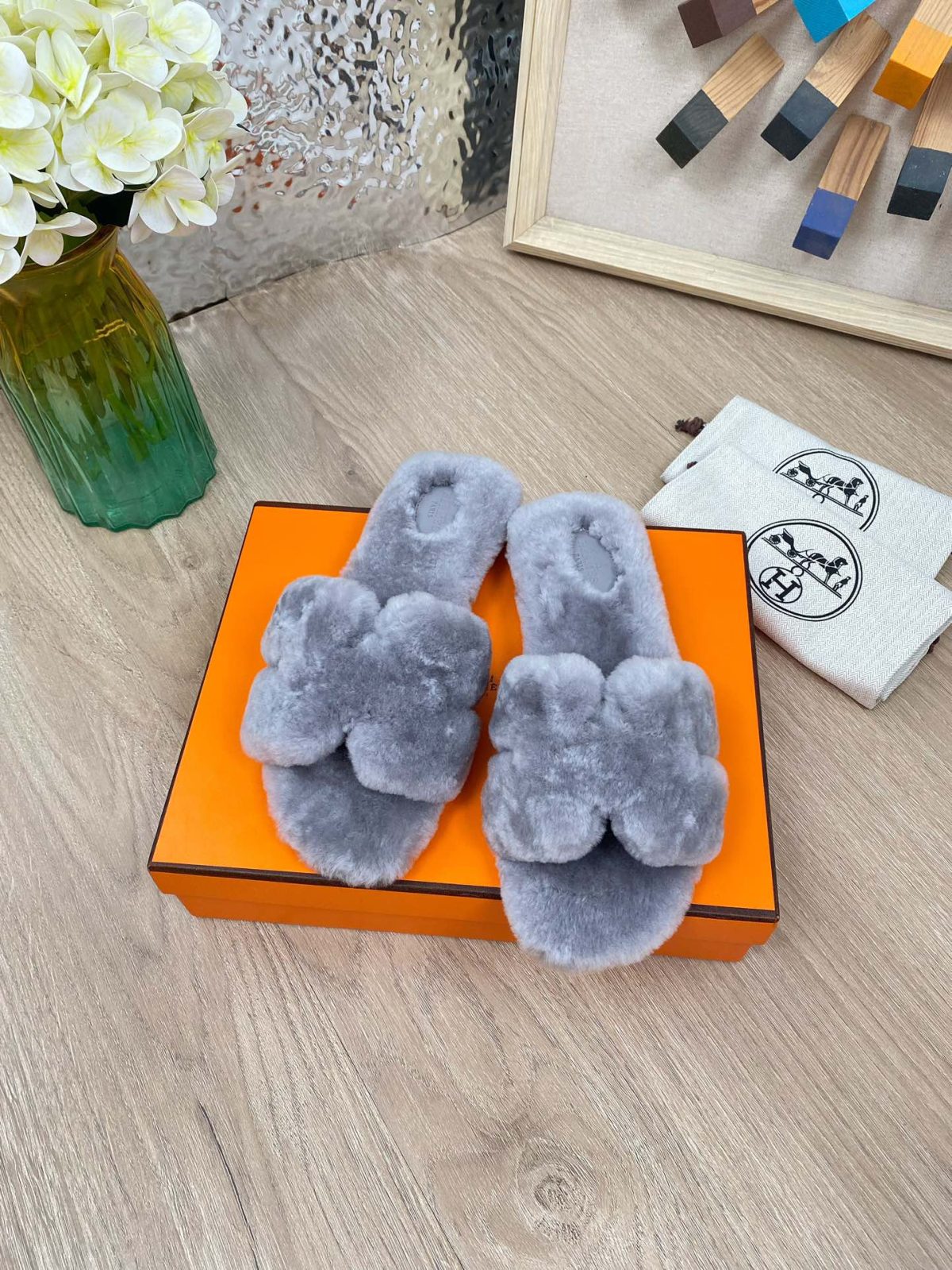 Hermes 23fw Women Winter Slippers Size 36-40 - Image 2