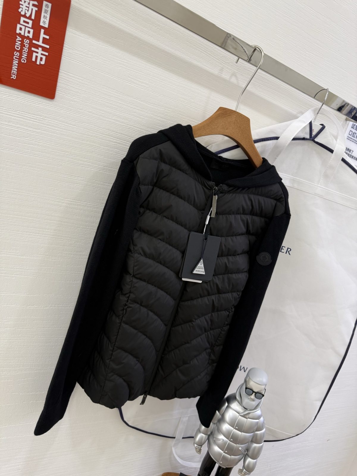 Moncler 25SS Women Down Jacket Size S-L - Image 4