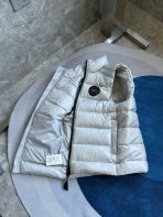 Canada Goose E2229 Crofton Vest-WD Men Winter Vest Size S-XXL - Image 5