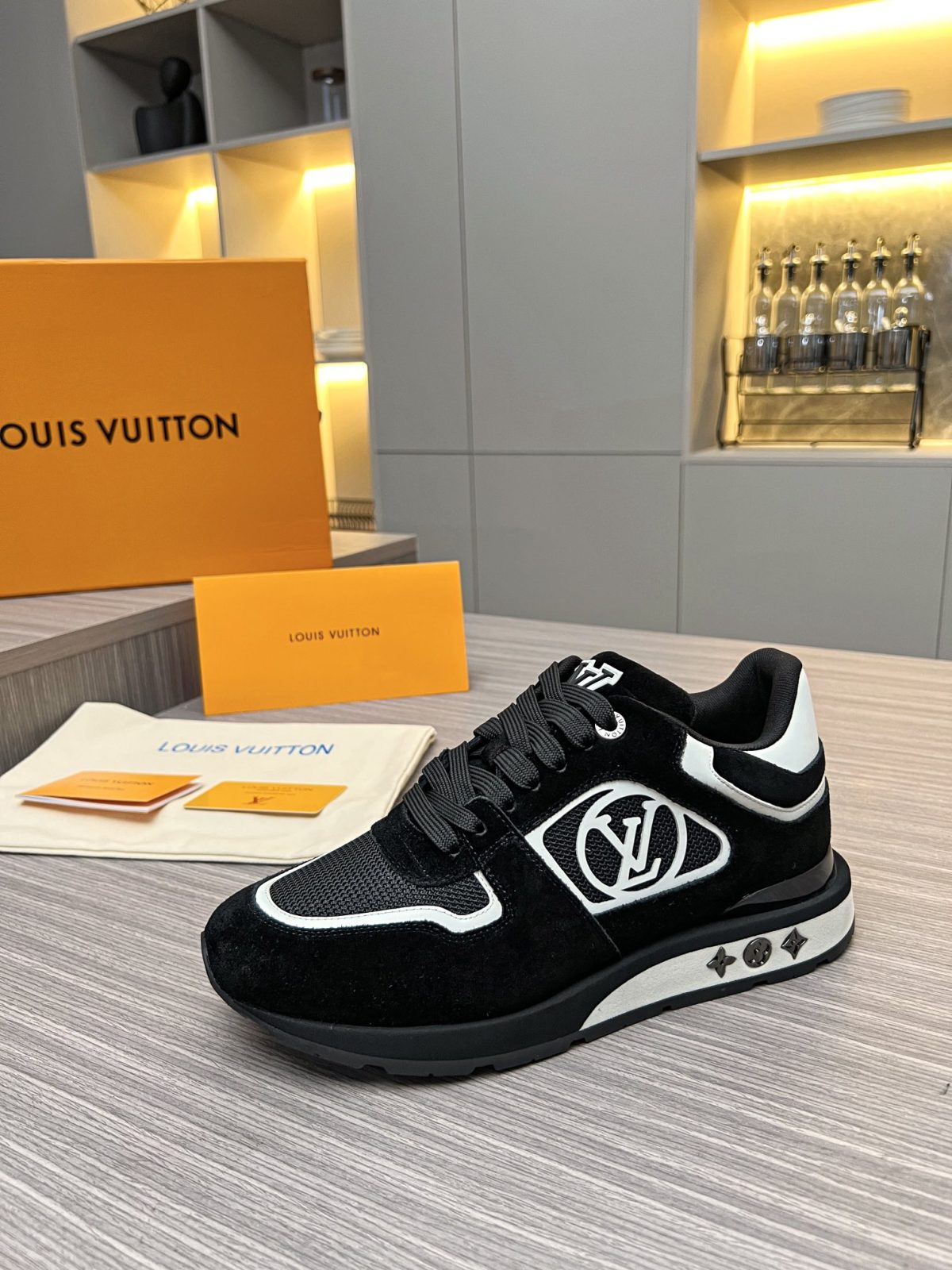 Louis Vuitton 2024ss Runaway Sneaker Size 40-46 - Image 4