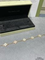 Van Cleef & Arpels Bracelet - Image 4