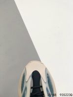 Yeezy 700 V3 Mens/Women's Sneakers Shoes 35 - 48 - Image 4