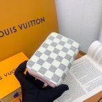 Louis Vuitton Women Card Holder M83689 - Image 3