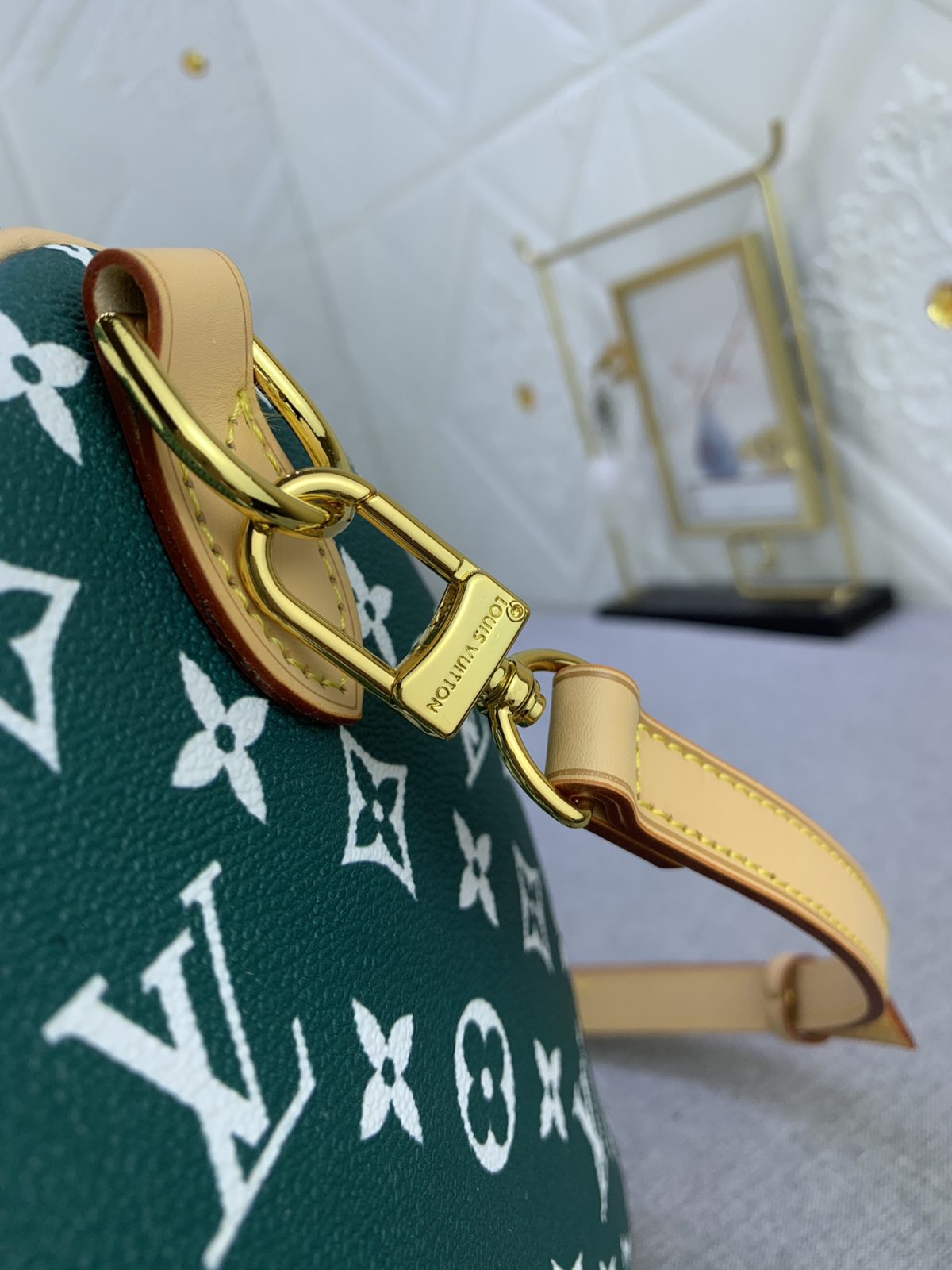 Louis Vuitton Speedy P9 Bandoulière 30 Monogram Leather Travel Bags Size 30*21*7cm - Image 7
