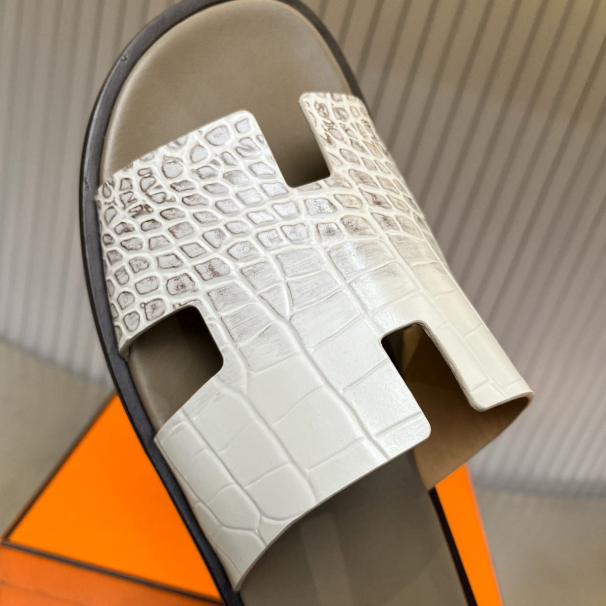 Hermes lzmir Sandals Size 40-45 - Image 7