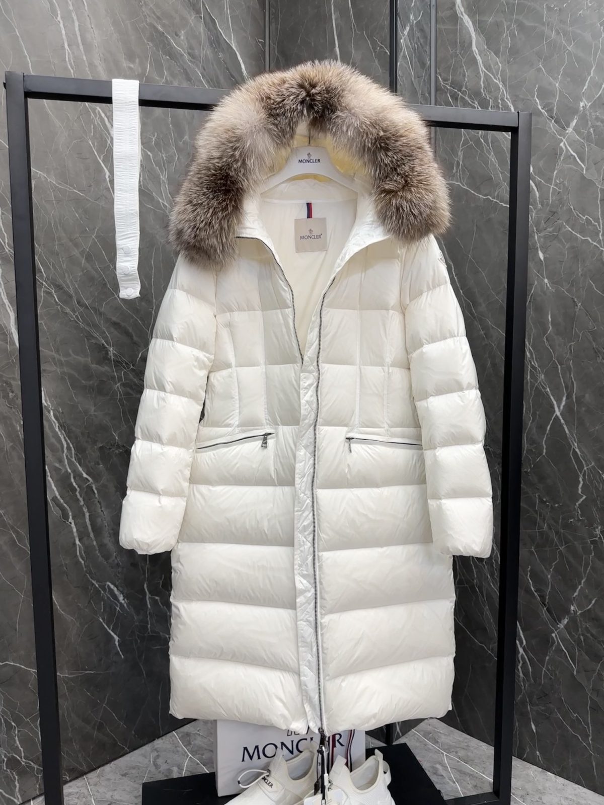 Moncler Boed Long Women Down Jacket Size S-XL - Image 6
