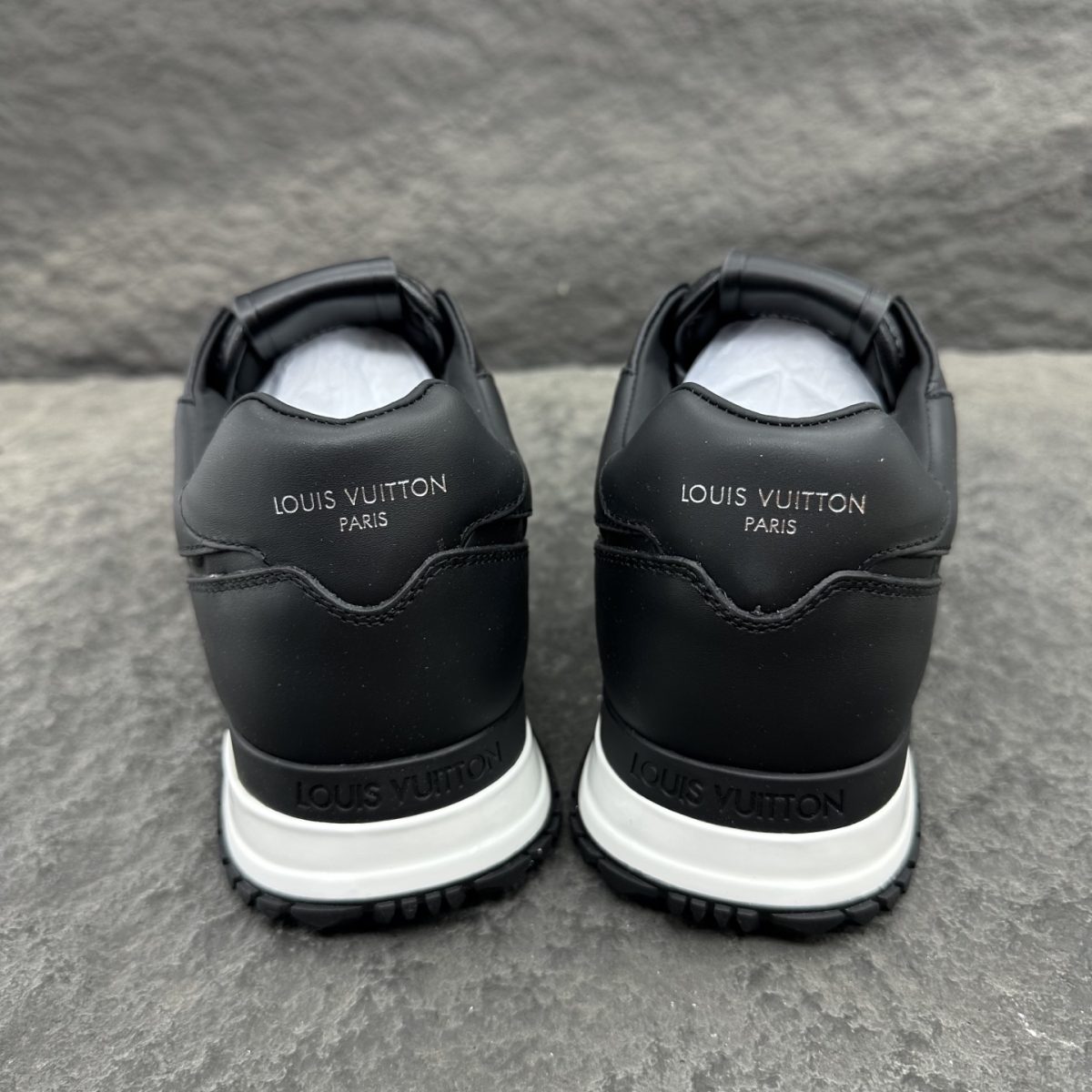 Louis Vuitton Run Away Sneaker For Men Size 39-46 - Image 8