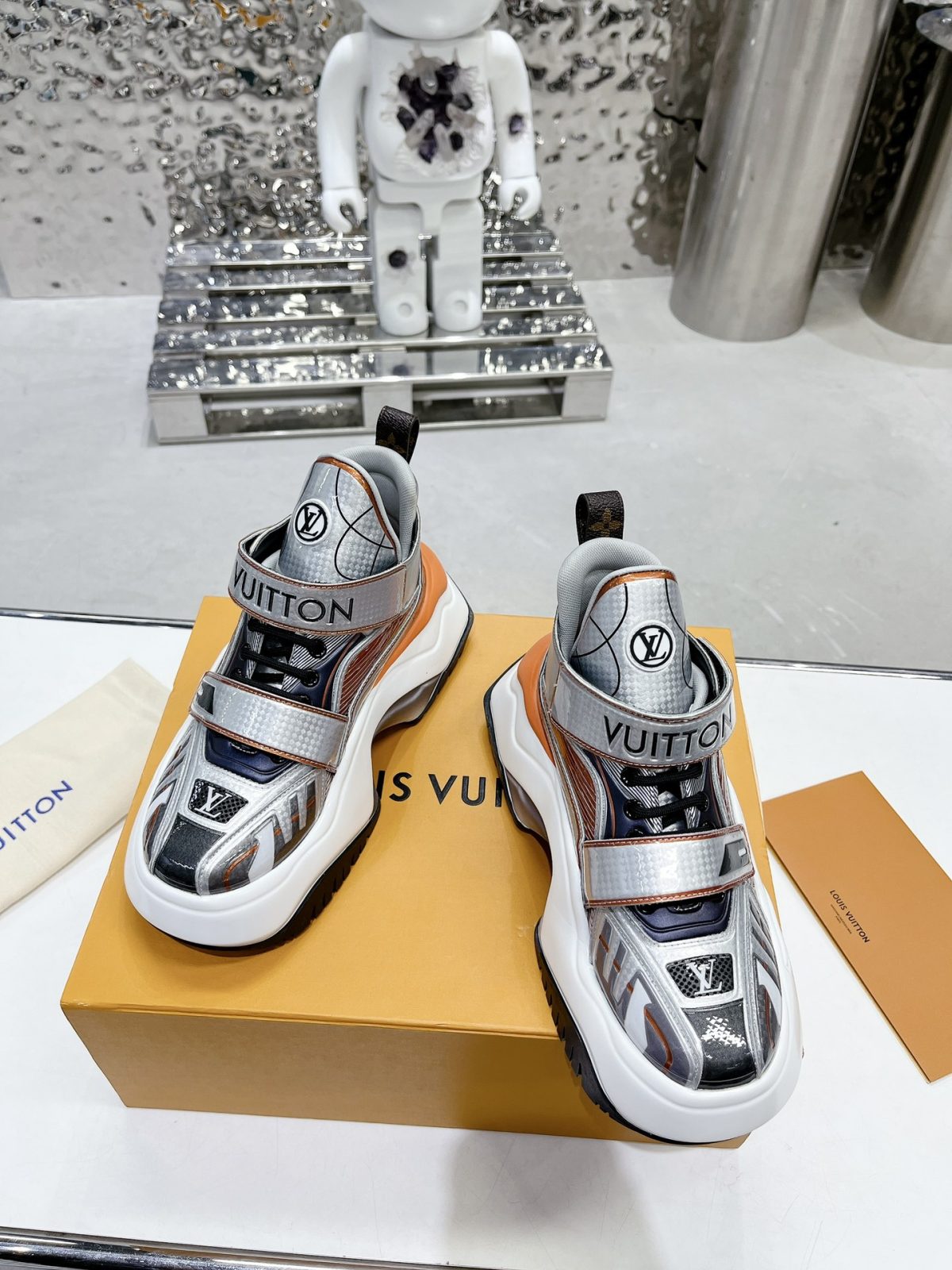 Louis Vuitton Cruise23 Archlight 2.0 Sneaker Size 36-41 - Image 3