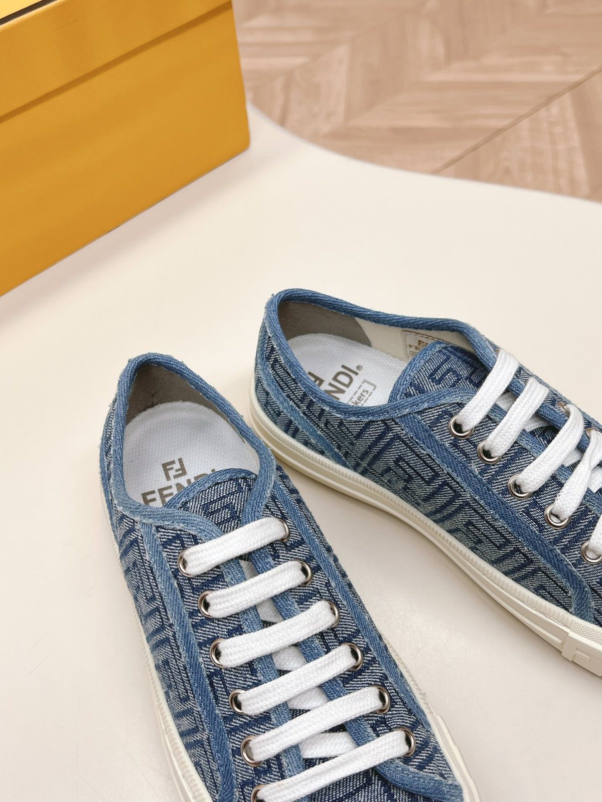 Fendi 2024ss New arrival Sneaker Size 36-40 - Image 6