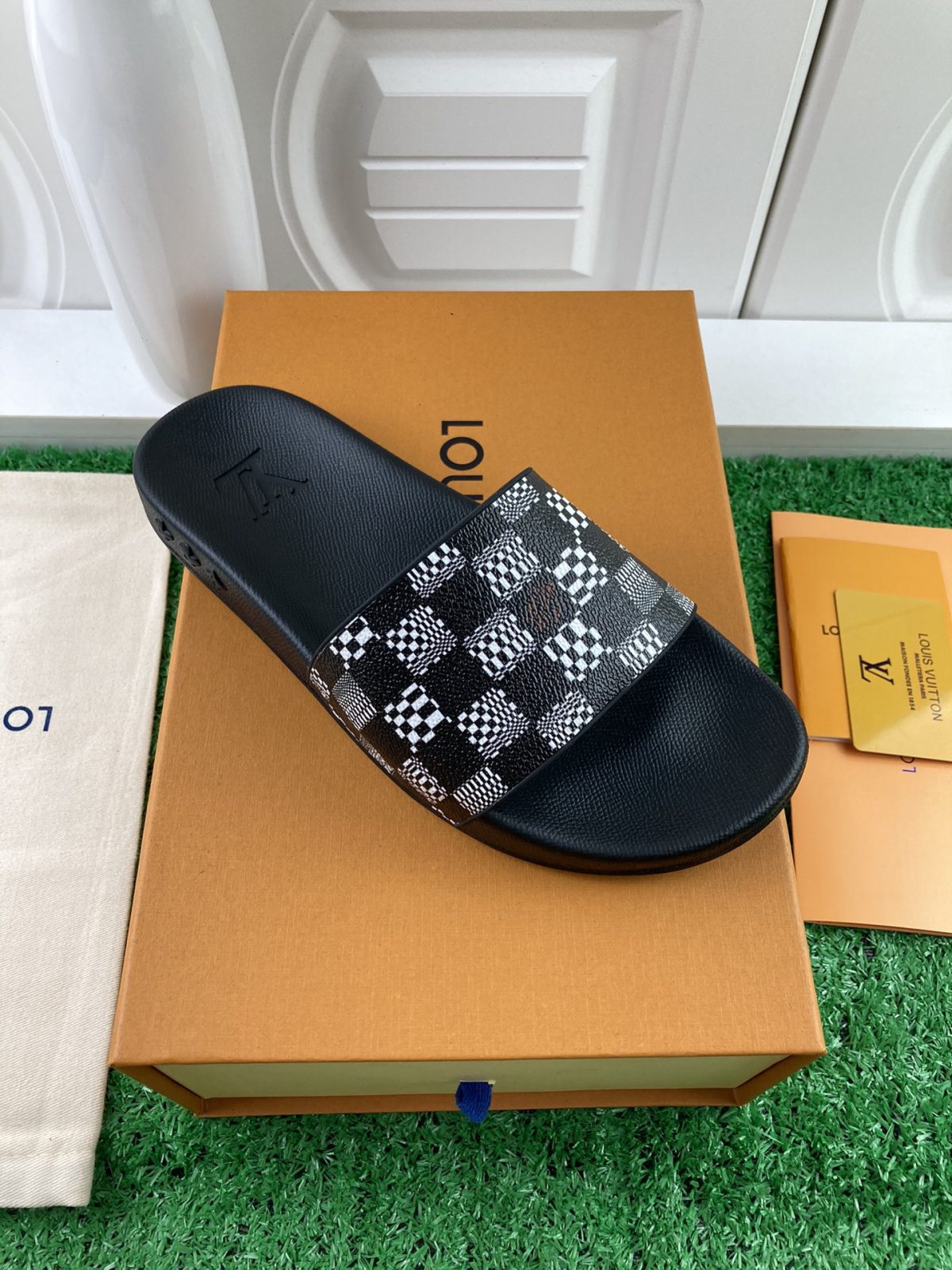Louis Vuitton 2024ss Candy Series Slippers Size 36-45 - Image 6