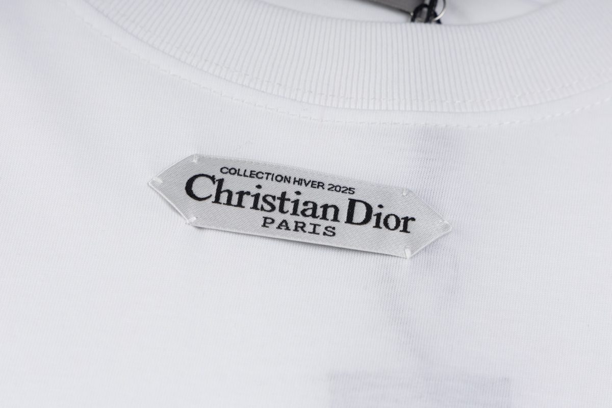 Dior Unisex Sweatshirt Size S-XL - Image 9