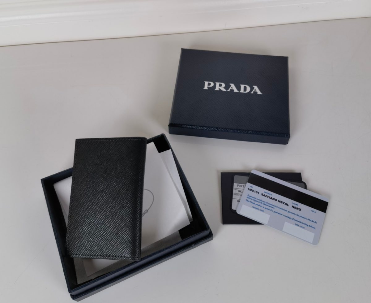 Prada Card Holder Size 11*7cm - Image 2