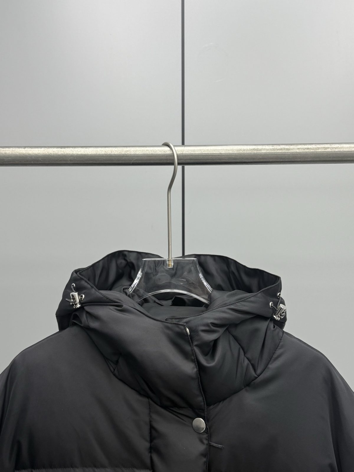 Prada 25ss Women Down Jacket Size S-L - Image 3