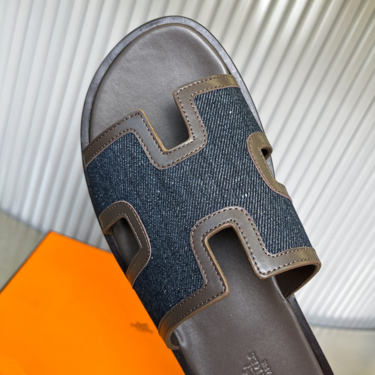 Hermes lzmir Sandals Size 40-45 - Image 5