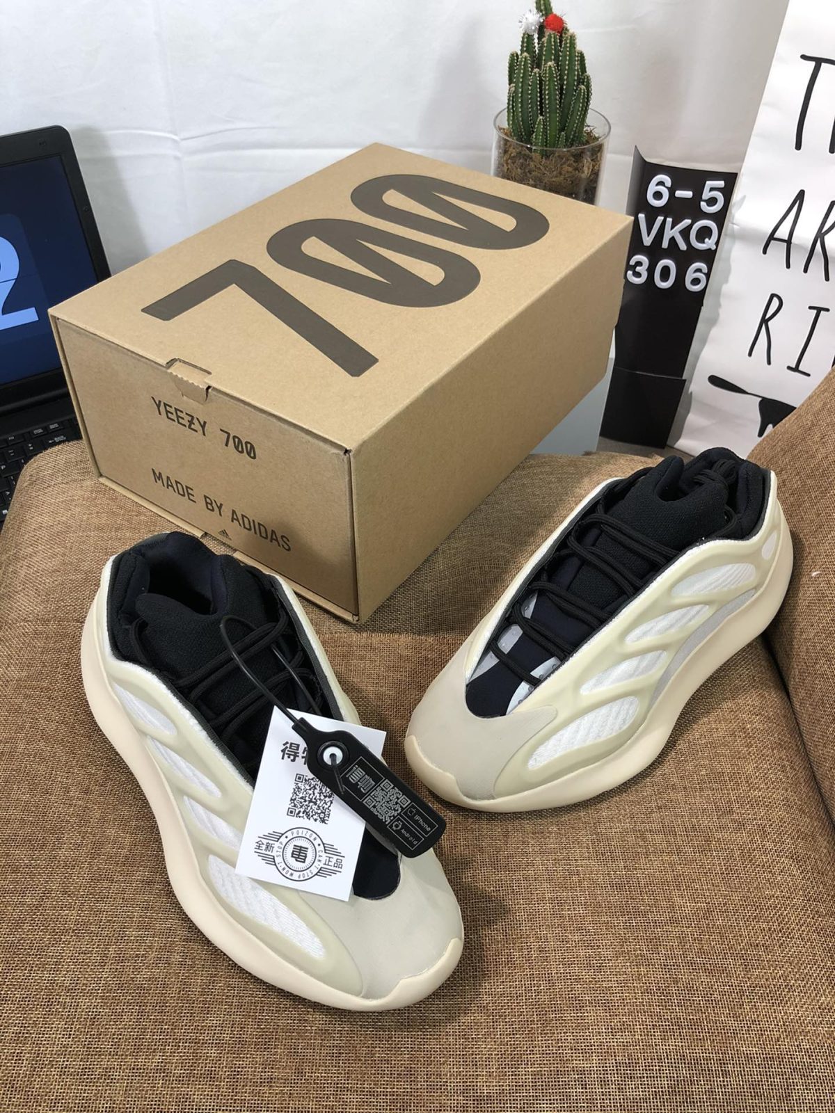 Yeezy 700 V3  Azael  Mens/Women's Sneakers Shoes 36 - 45 - Image 6