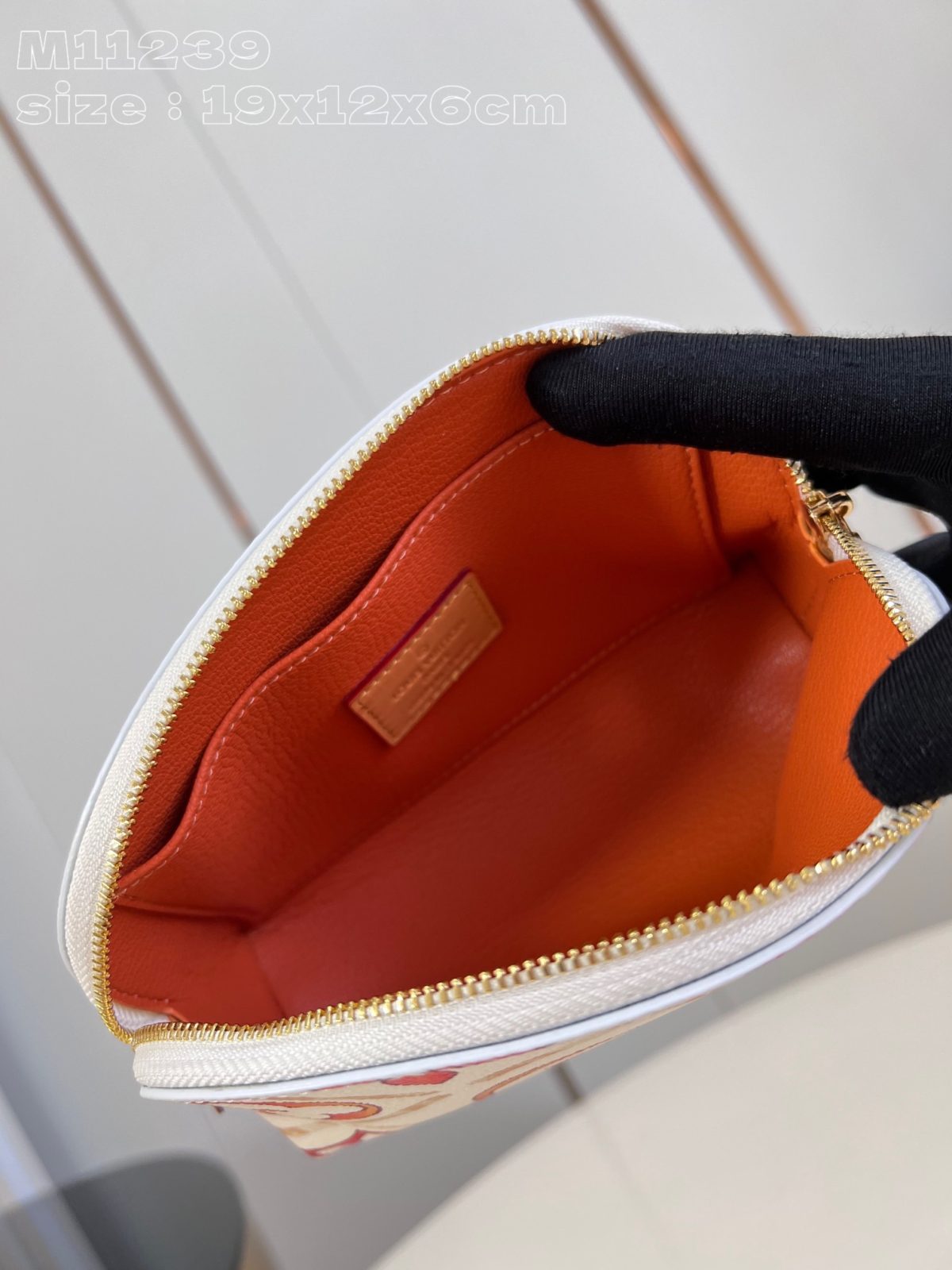Louis Vuitton M11239 Pochette Cosmétique PM Size 19*12*6cm - Image 7