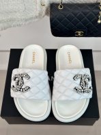 Chanel 2024 New Slippers Size 36-41 - Image 4