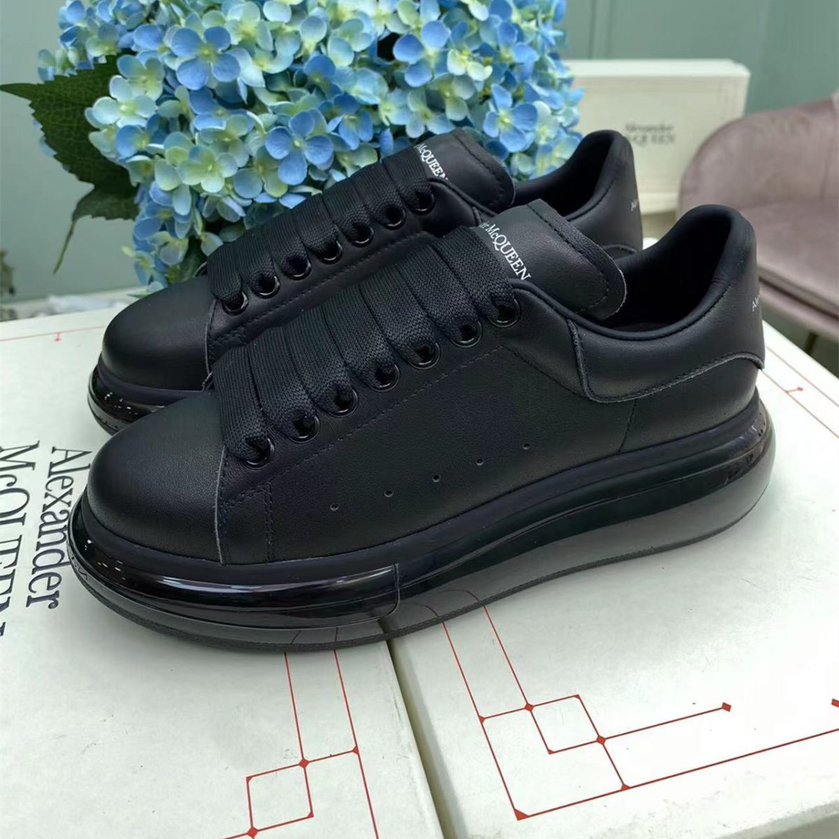Alexander McQueen OVERSIZED Sneaker Size 35-45  7-Color - Image 1