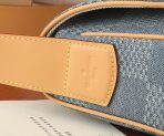 Louis Vuitton N40743 Montsouris Messenger MM Shoulder Bags Size 35*29*12cm - Image 6