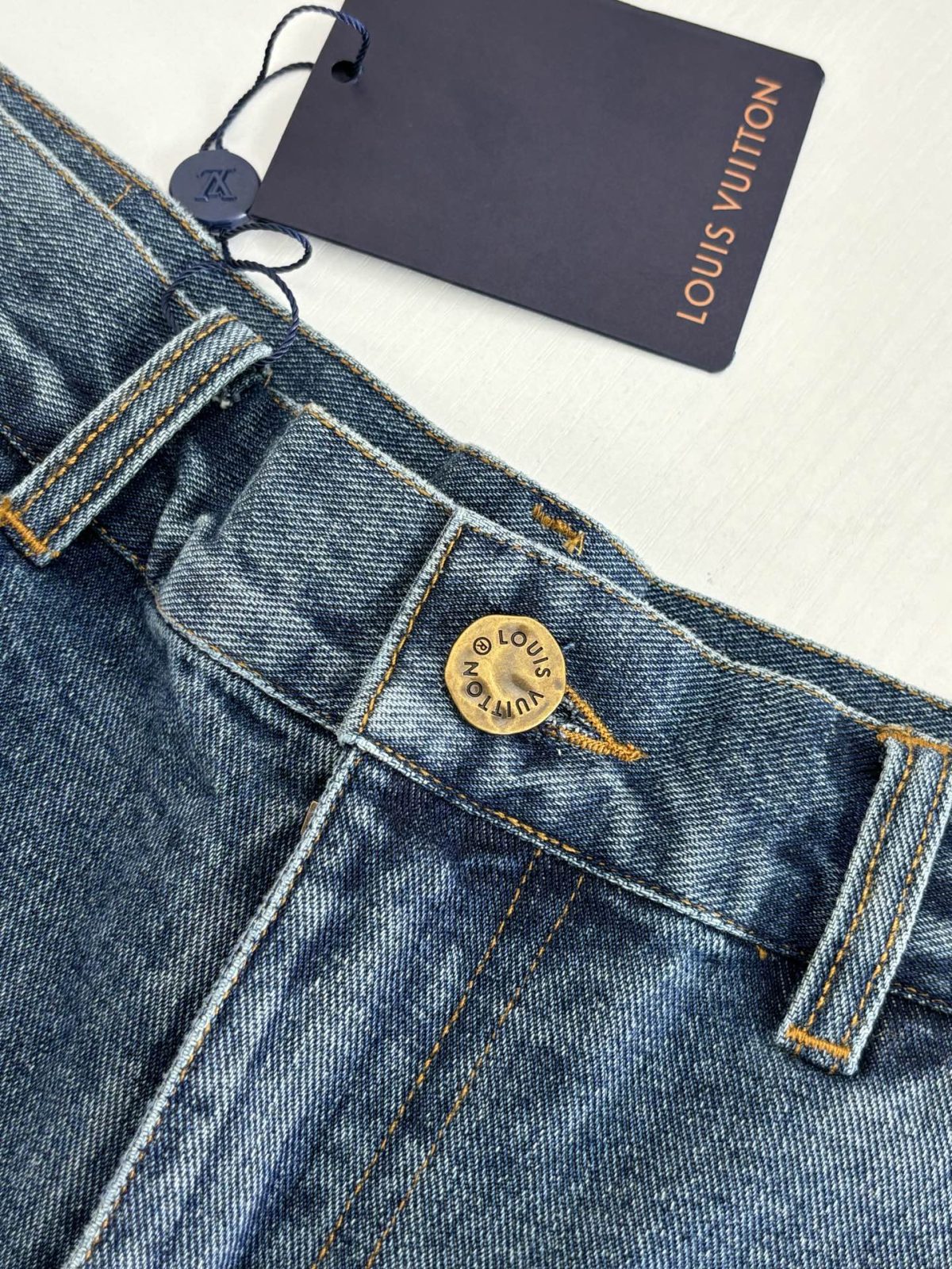 Louis Vuitton Unisex Jeans Size S-XL - Image 3