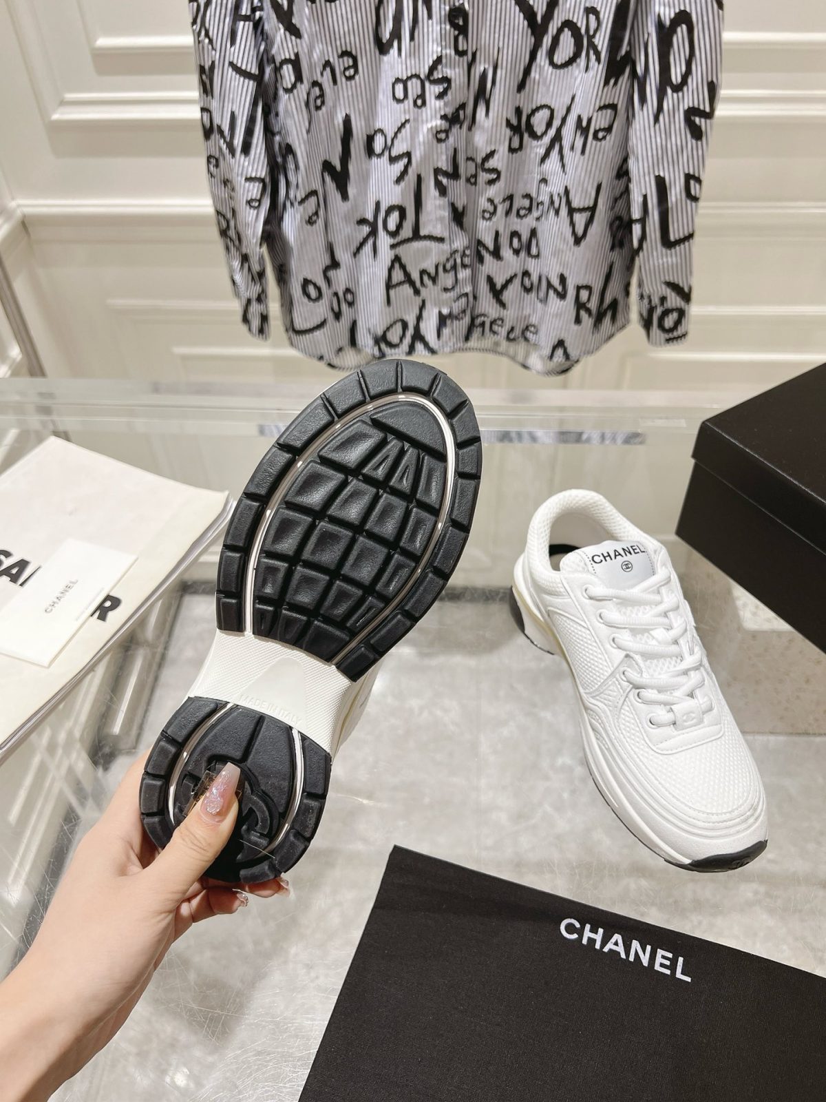 Chanel New Women Sneaker Size 35-41 - Image 6