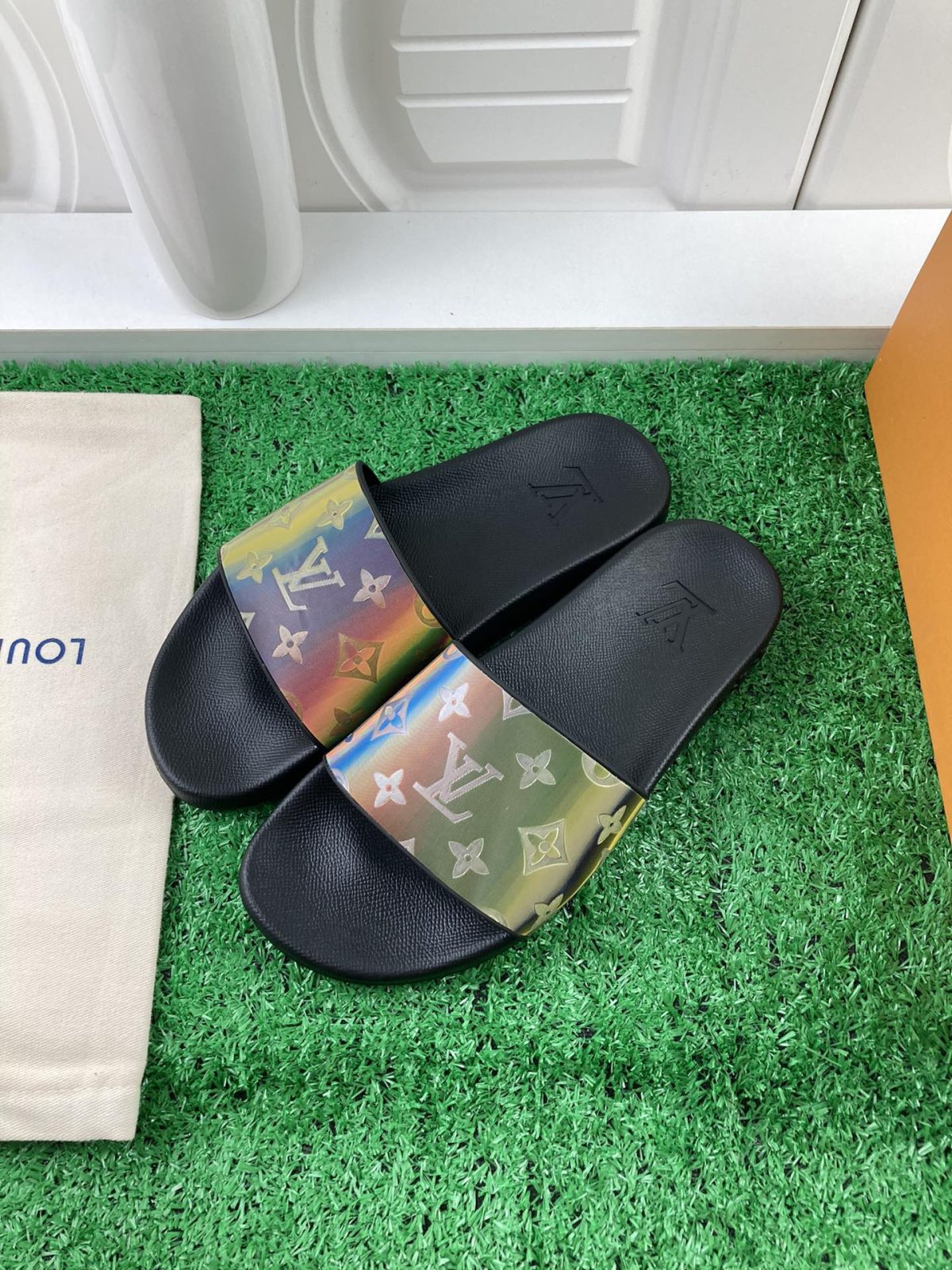 Louis Vuitton 2024ss Candy Series Slippers Size 36-45 - Image 3