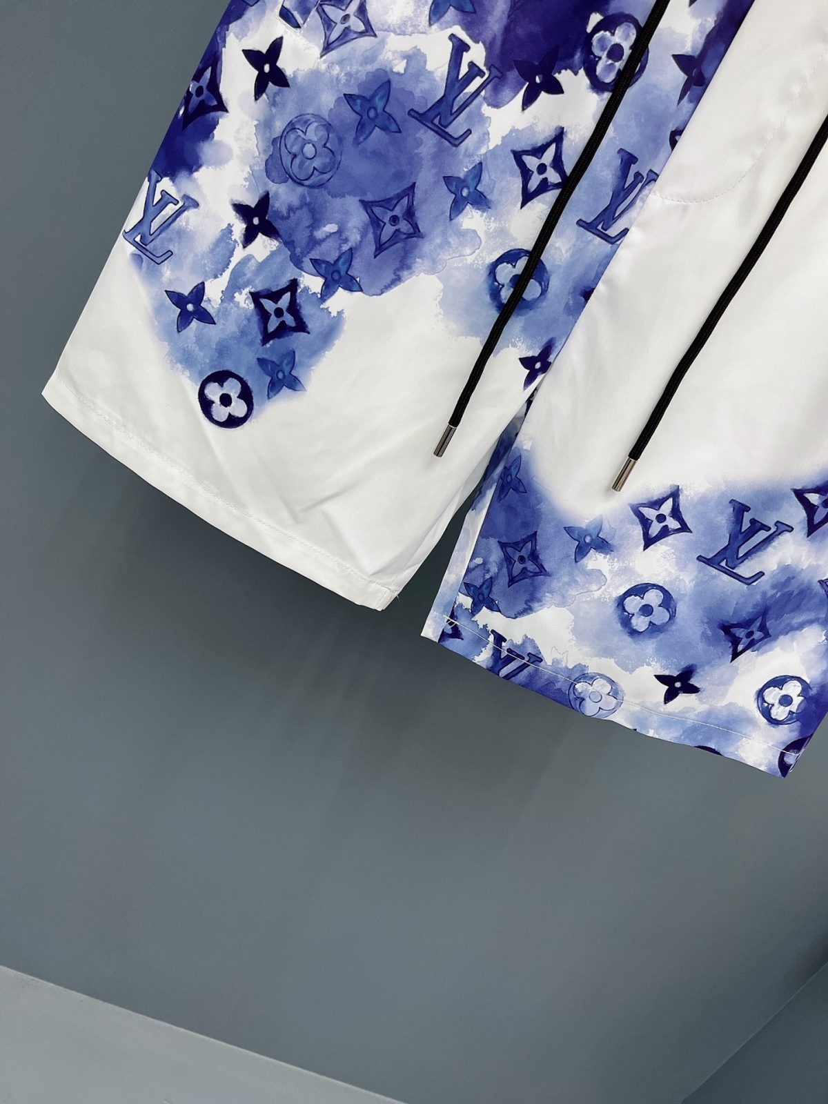 Louis Vuitton Beach Pants Size M-XXXL - Image 7