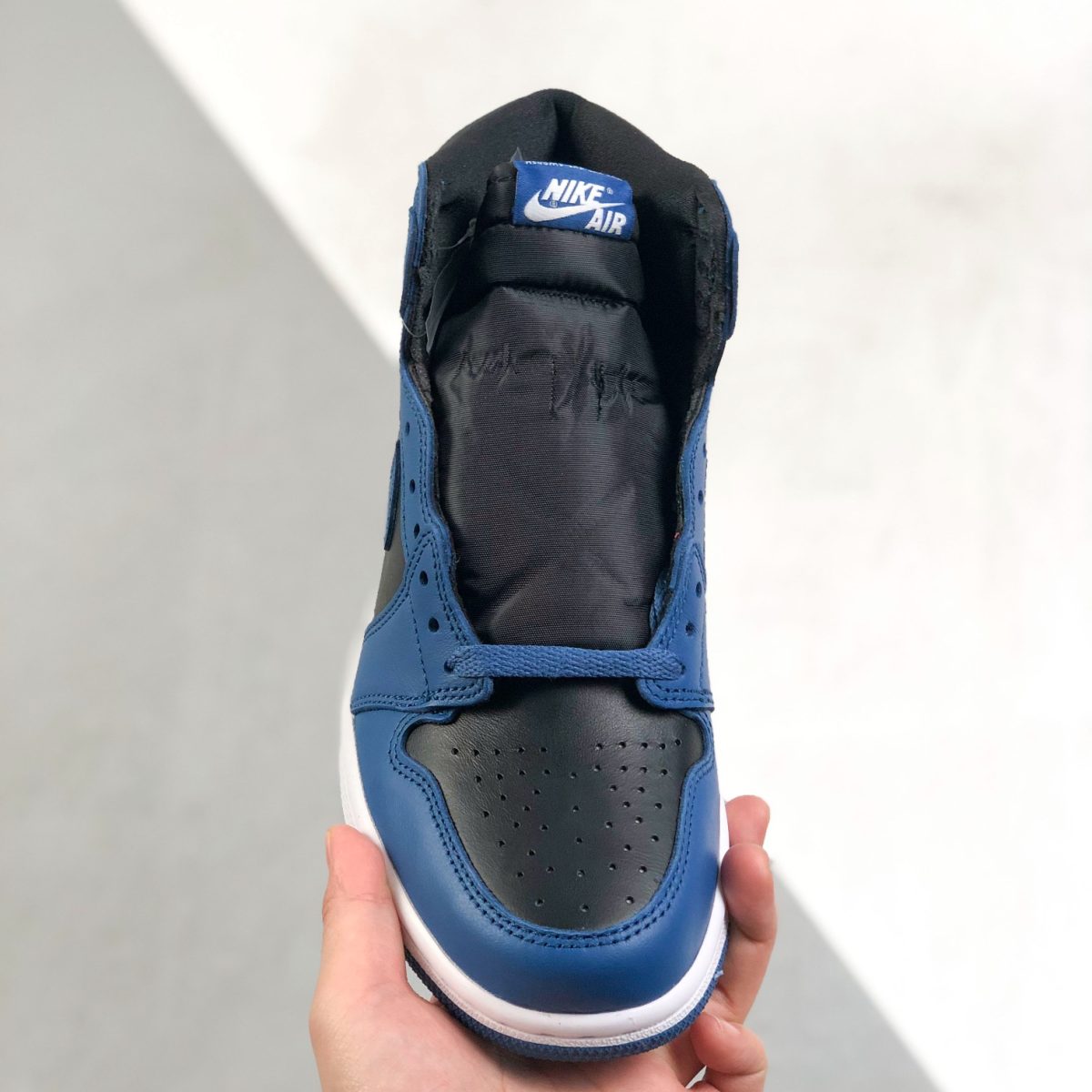 Nike Air Jordan 1 High Top Sneakers Shoes Gr. 36-46 - Image 2