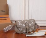 Louis Vuitton M46583 Diane Women Bags Size 23*16*8.5cm - Image 2