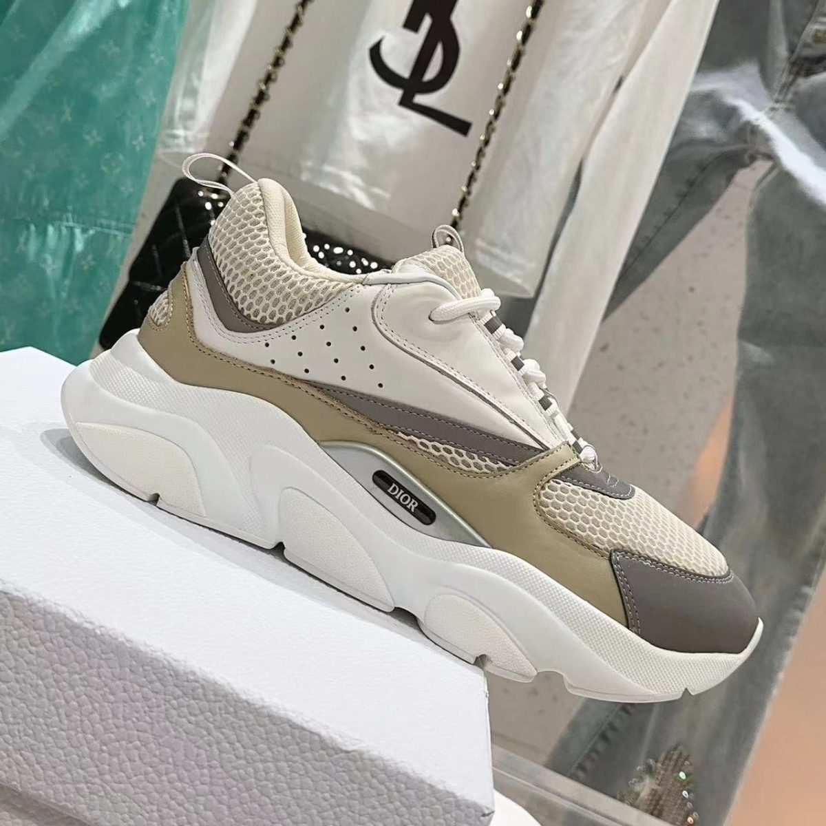 Dior B22 Sneaker Size 36-46 - Image 1