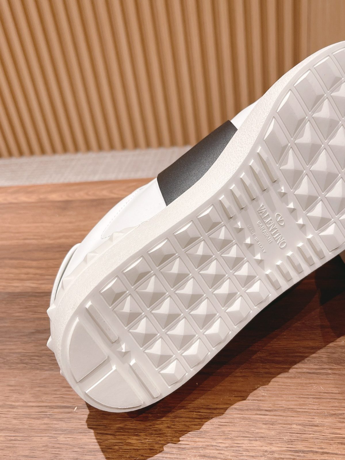 Valentino Open Sneaker Size 36-46 - Image 9