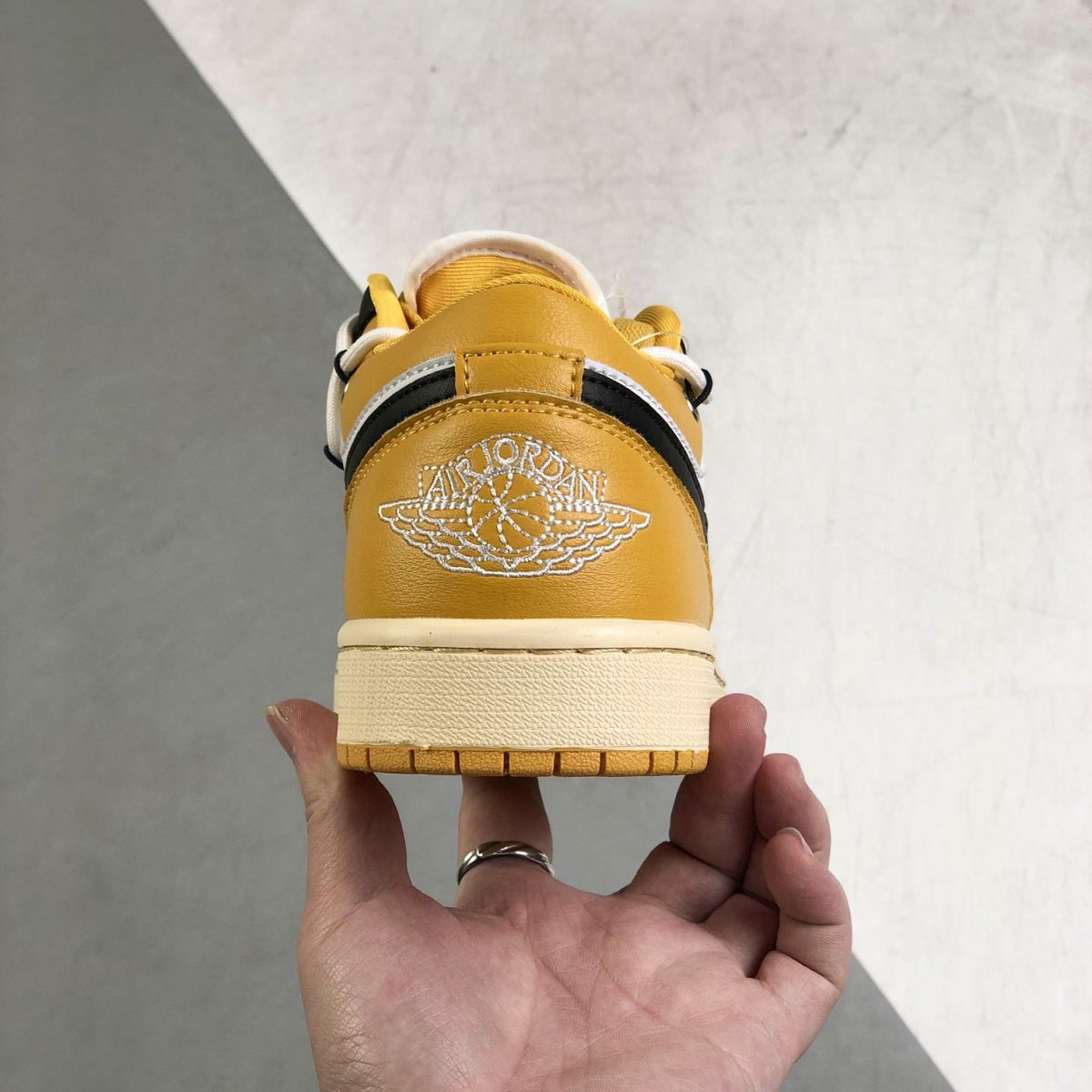 Nike Air Jordan 1 x OFF White Low Top Sneakers Shoes Gr. 36-46 - Image 7
