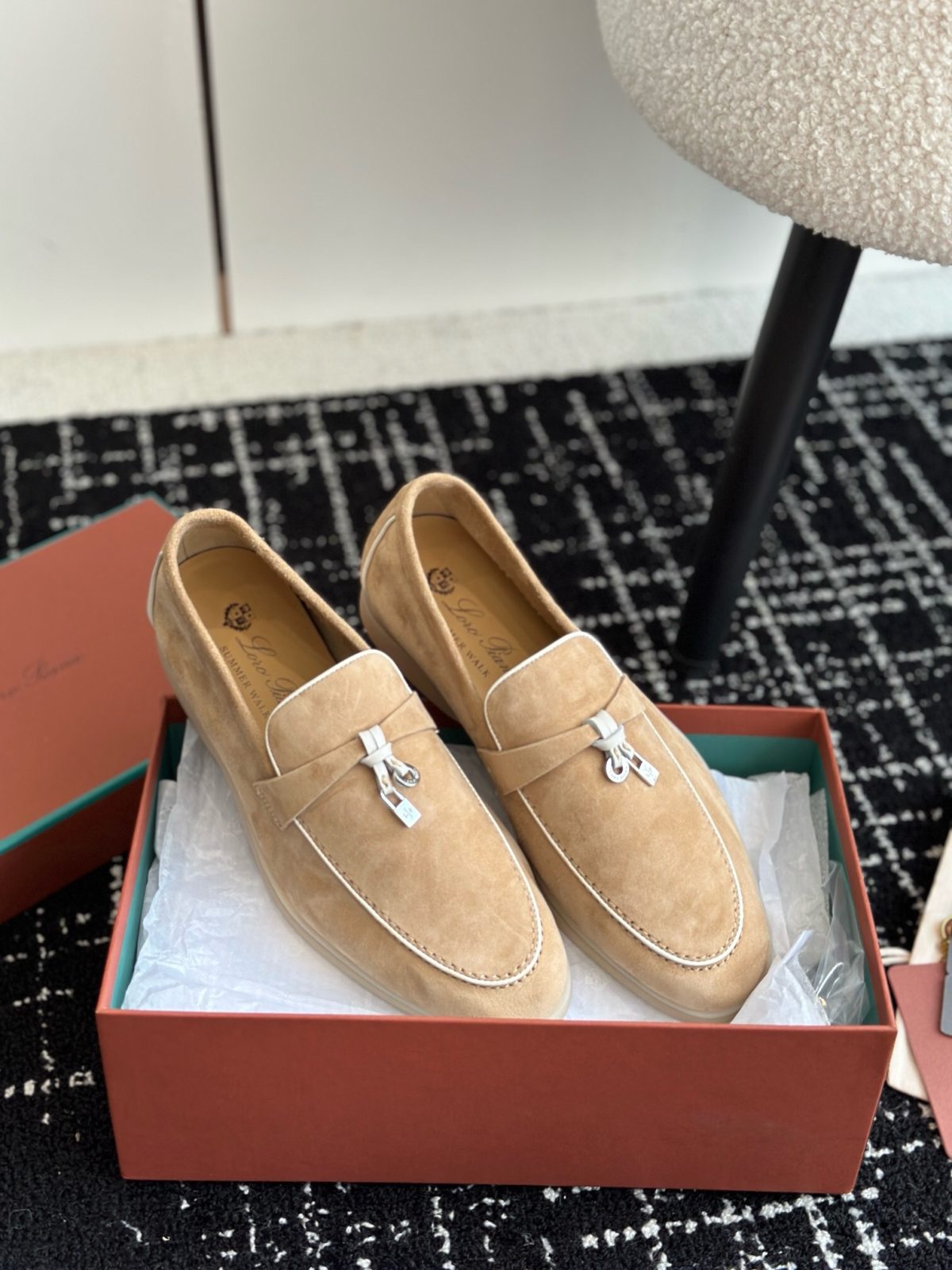 Loro Piana Unisex Loafers Size 36-45 - Image 4