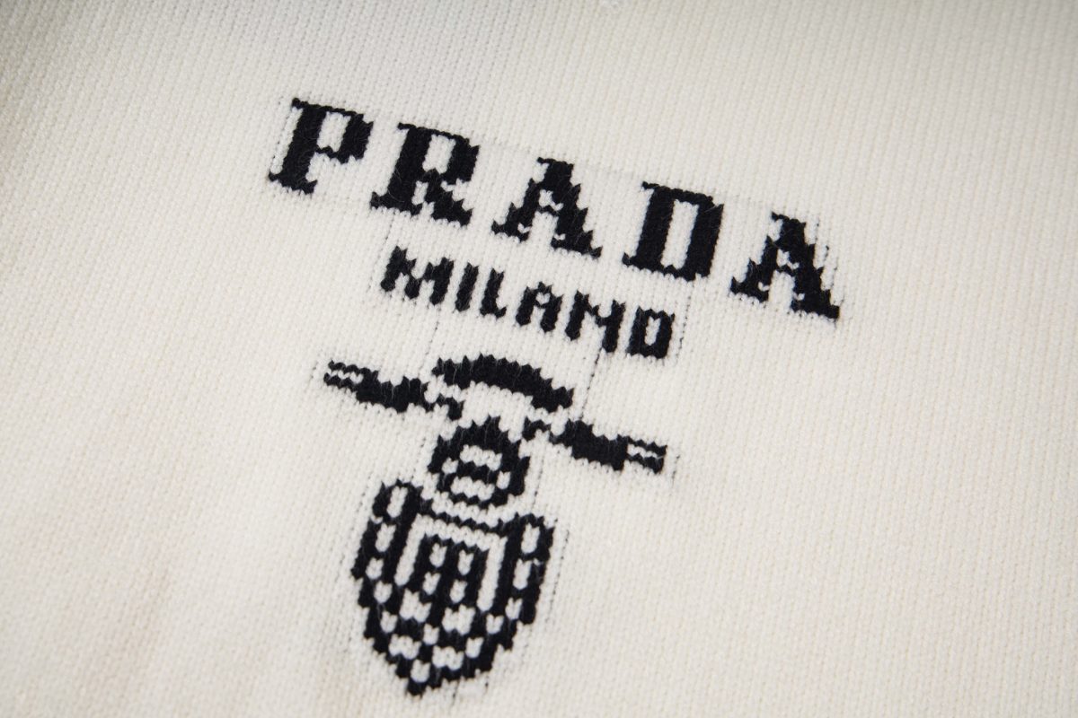 Prada Unisex Sweatshirt Size S-XL - Image 4