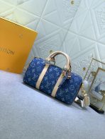 Louis Vuitton Monogram Eclipse Reverse Keepall 25 Travel Bags Size 25*15*11cm - Image 2