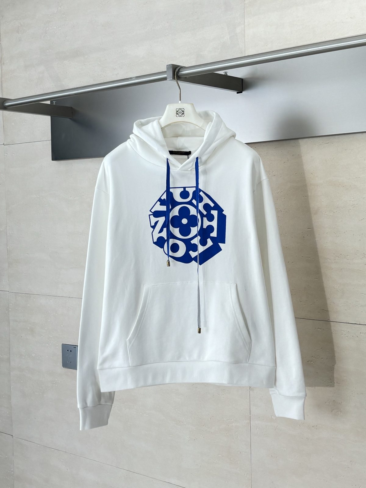 Louis Vuitton 2025FW New Unisex Sweatshirt Size S-XL - Image 1