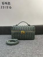 Bottega Veneta Vanity Case Shoulder Bags 24*13*6cm - Image 2