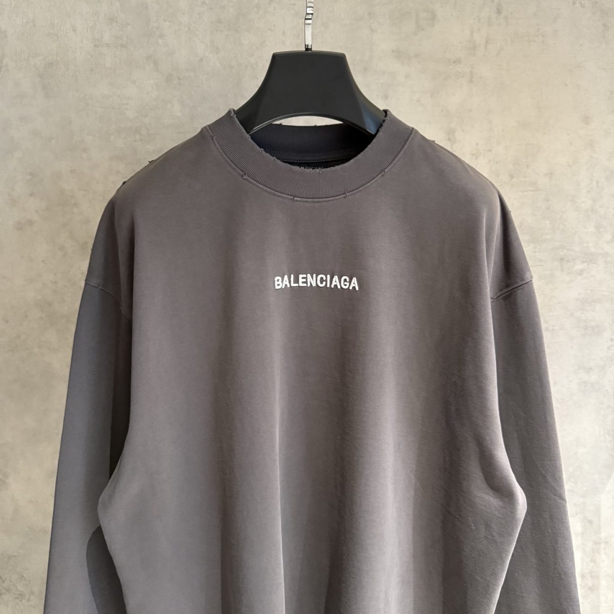 Balenciaga Unisex Sweatshirt Size S-XL - Image 8