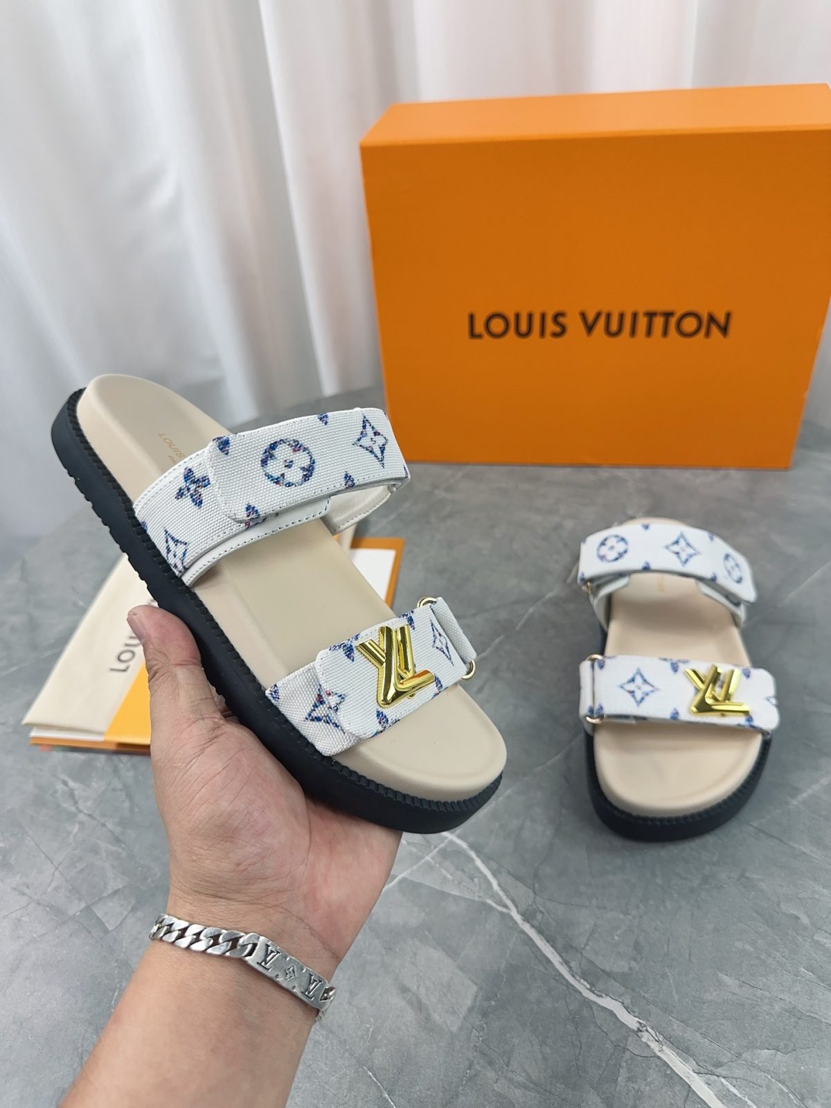 Louis Vuitton 2024ss Slippers Size 36-45 - Image 4
