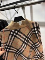 Burberry Unisex Jacket Size S-XL - Image 2