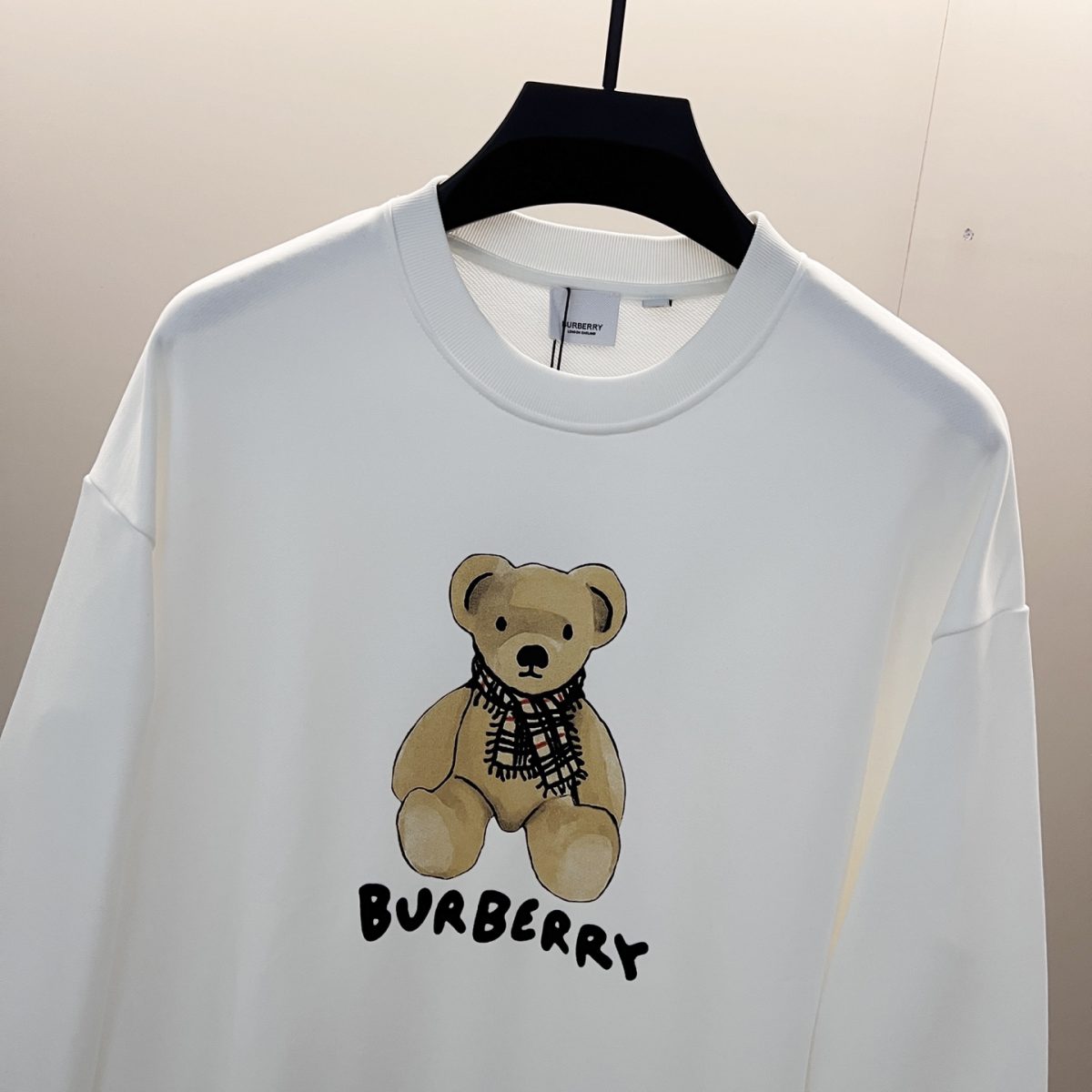 Burberry New Unisex Sweatshirt Size XS-L - Image 4
