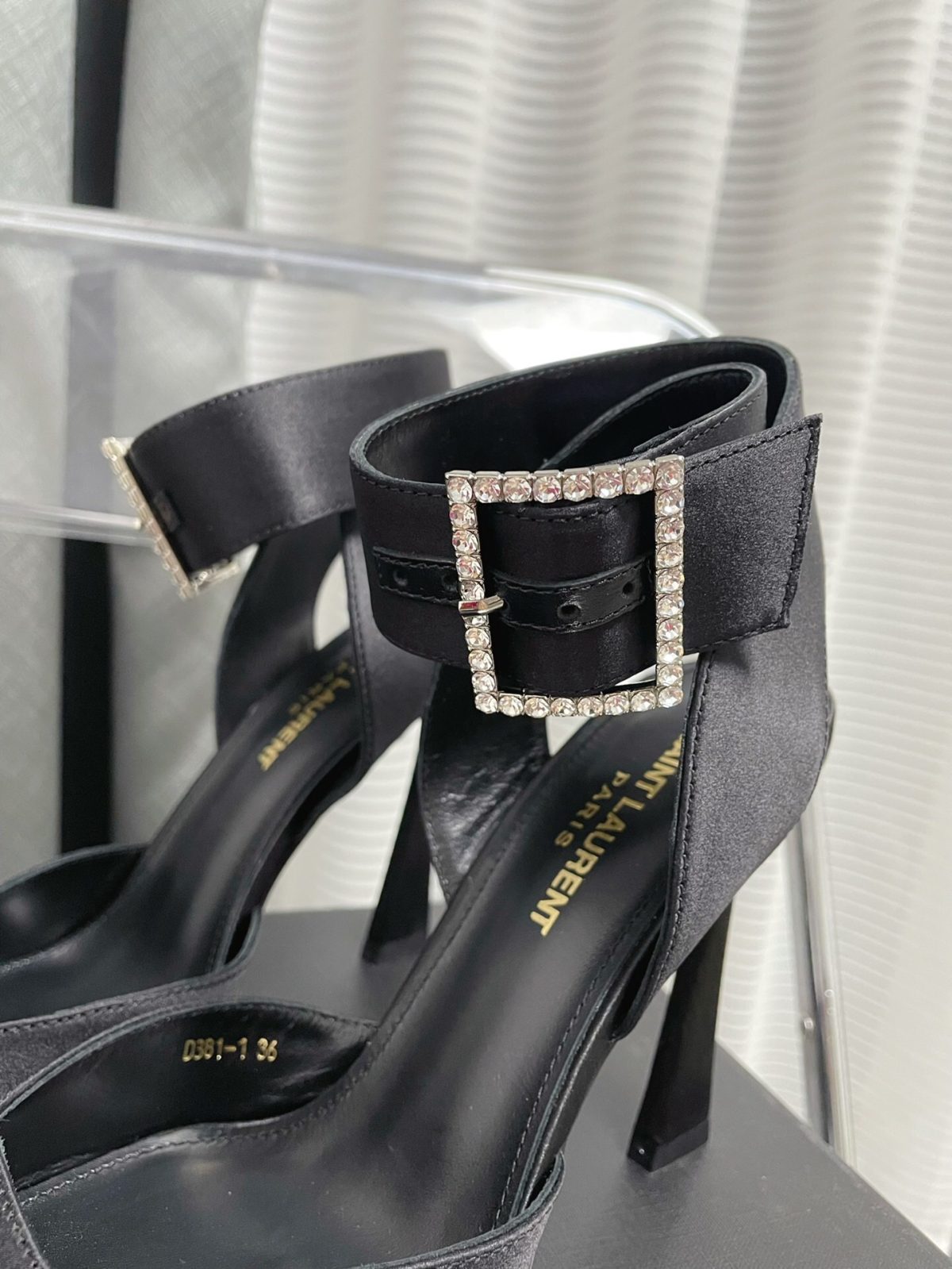 YSL Fanny Slingback Pumps Size 35-40 - Image 5