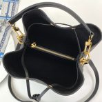 Louis Vuitton M45256 NéoNoé Women Bags Size 27*26*22cm - Image 6