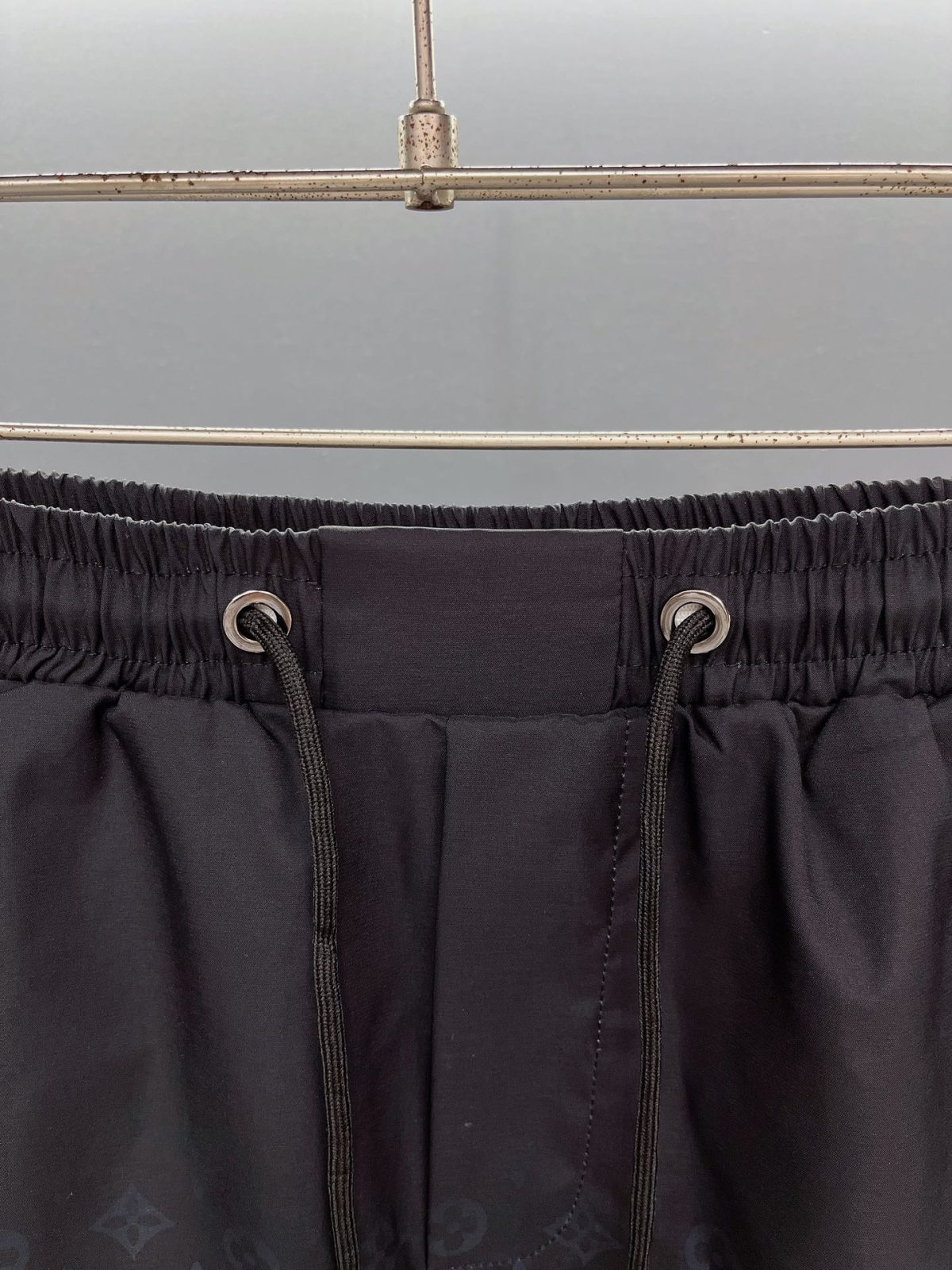 Louis Vuitton Beach Pants Size M-XXXL - Image 4