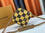 Louis Vuitton N40562 Shoulder Bags Size 20cm - Image 4