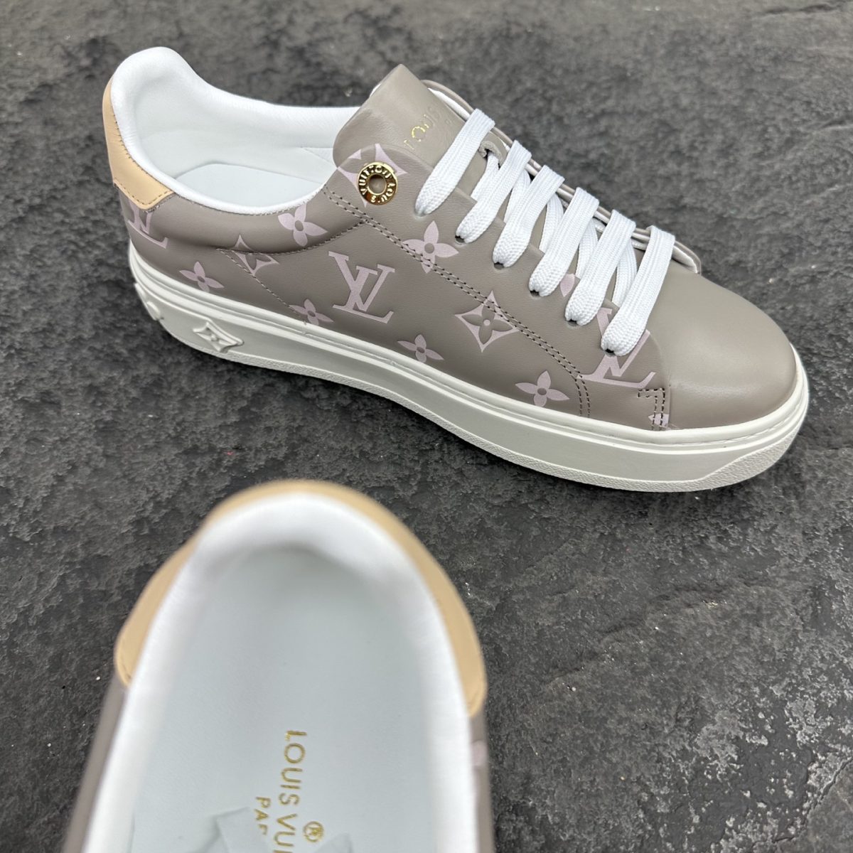 Louis Vuitton Time Out Sneaker Size 36-41 - Image 5