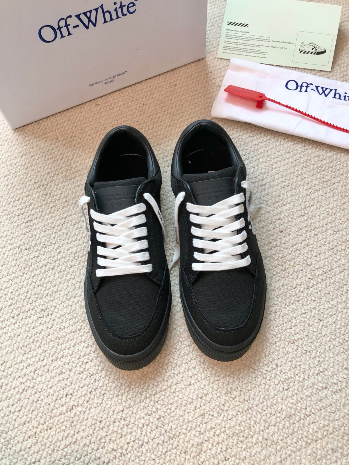 OFF White 2024ss New Low Vulcanized Sneaker Size 36-45 - Image 7