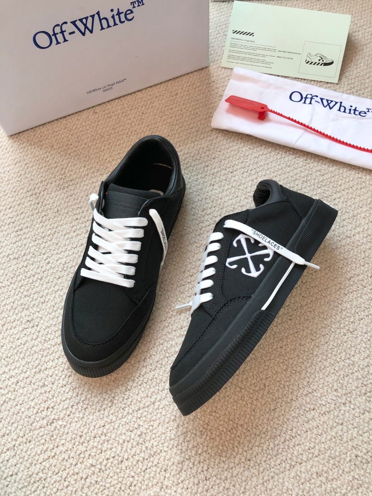 OFF White 2024ss New Low Vulcanized Sneaker Size 36-45 - Image 4