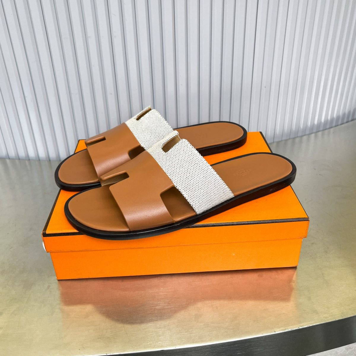 Hermes lzmir Sandals Size 40-45 - Image 1