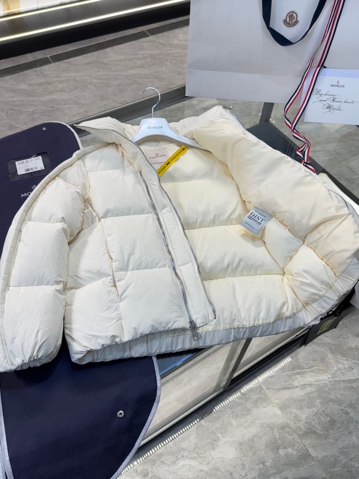 Moncler x Willow Smith YAEL Women Down Jacket Size S-L - Image 8